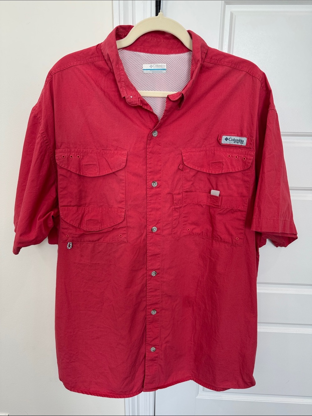 Columbia Men’s PFG Fishing Short Vented Mesh Back Short Sleeves Cargo Pockets, L